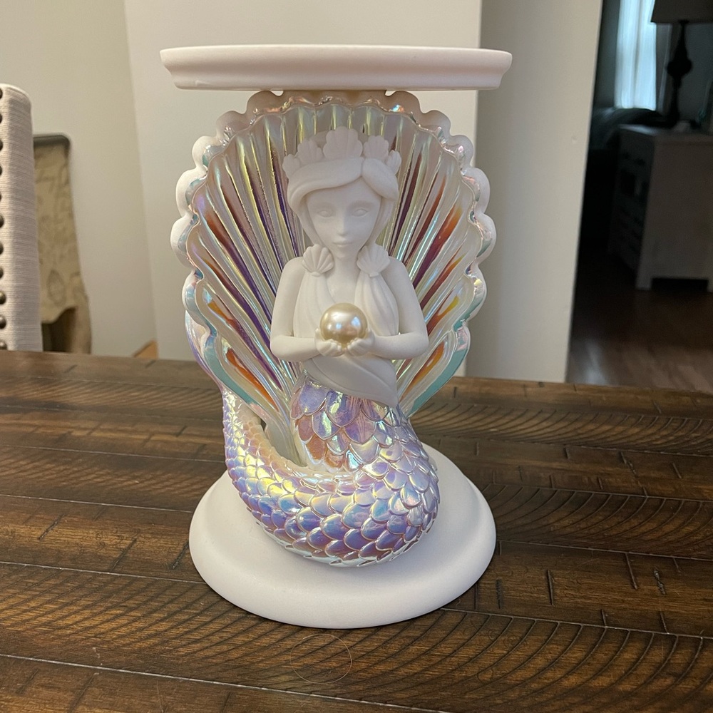 Mermaid candle holder